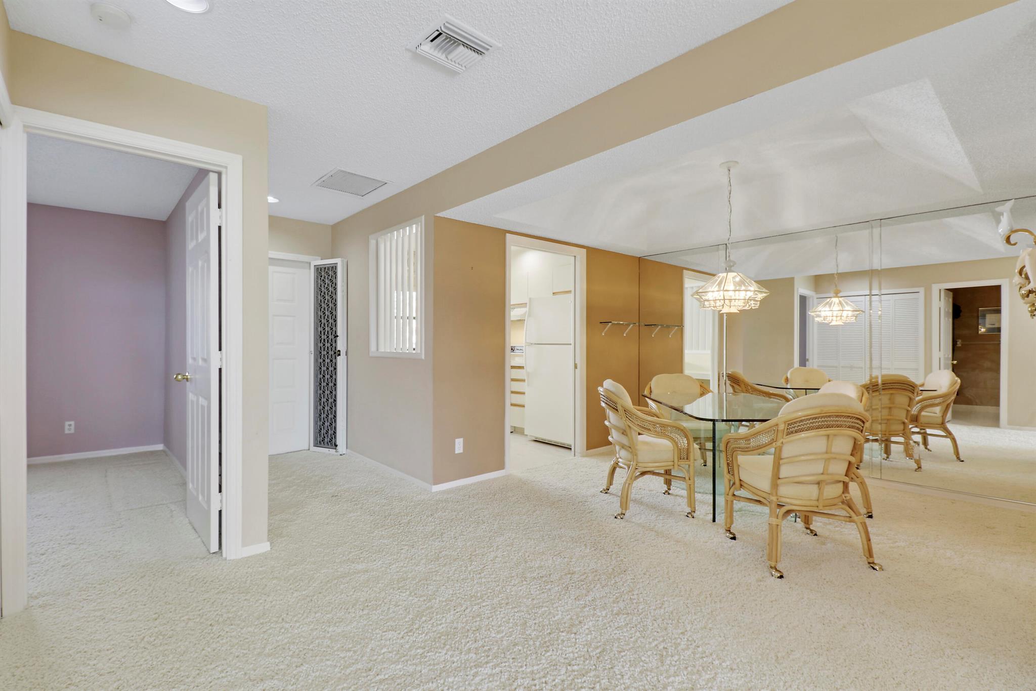 6102 SE Landing Way Unit: 15