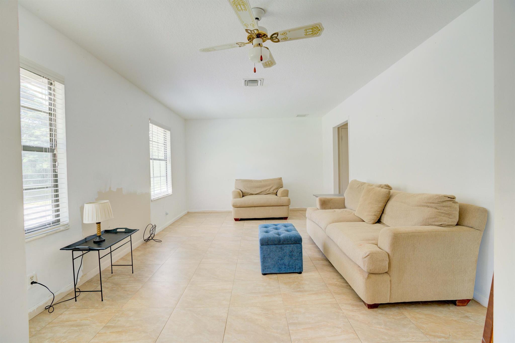 13226 156th Street N