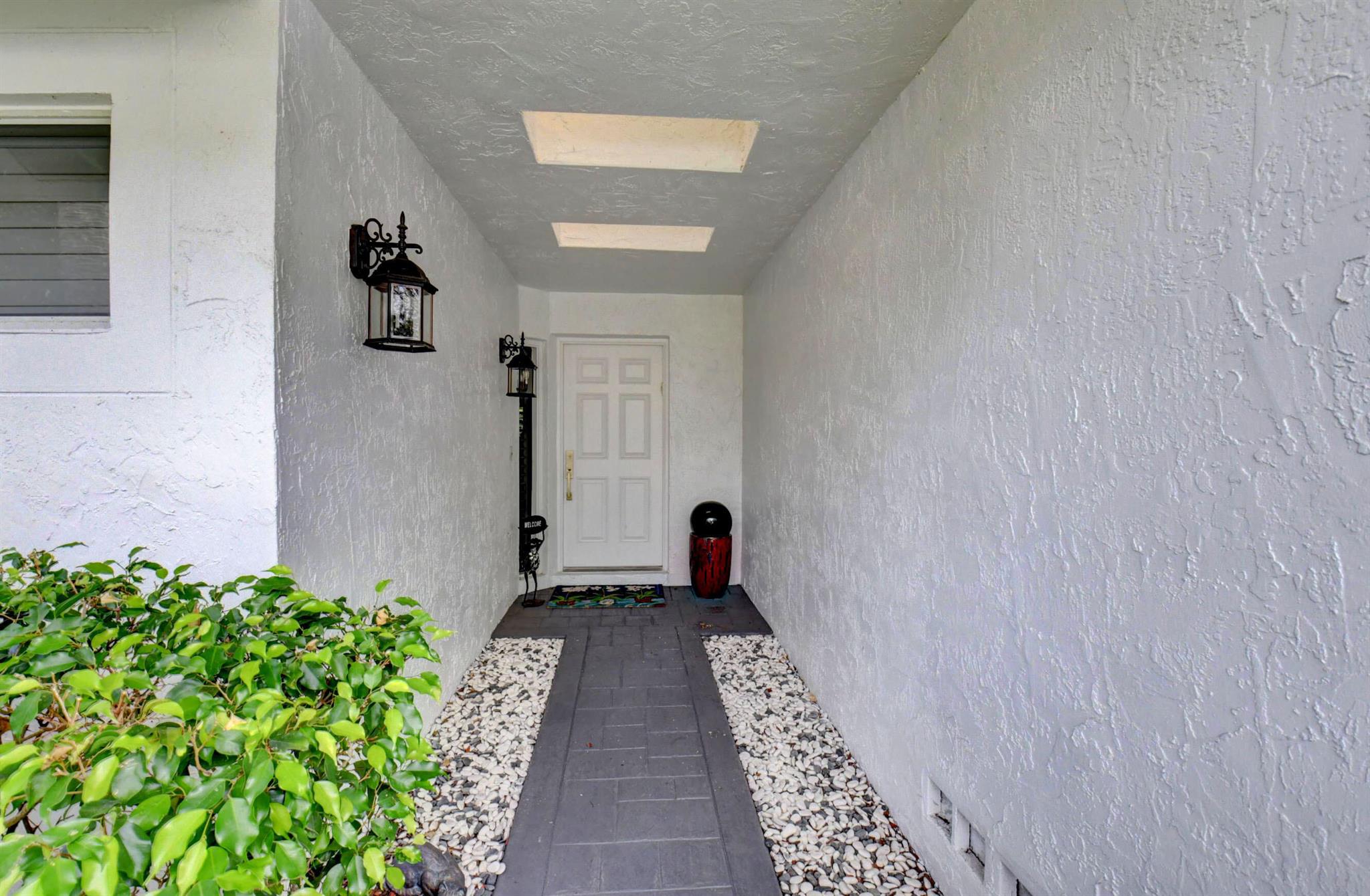 2232 NW 52nd Street