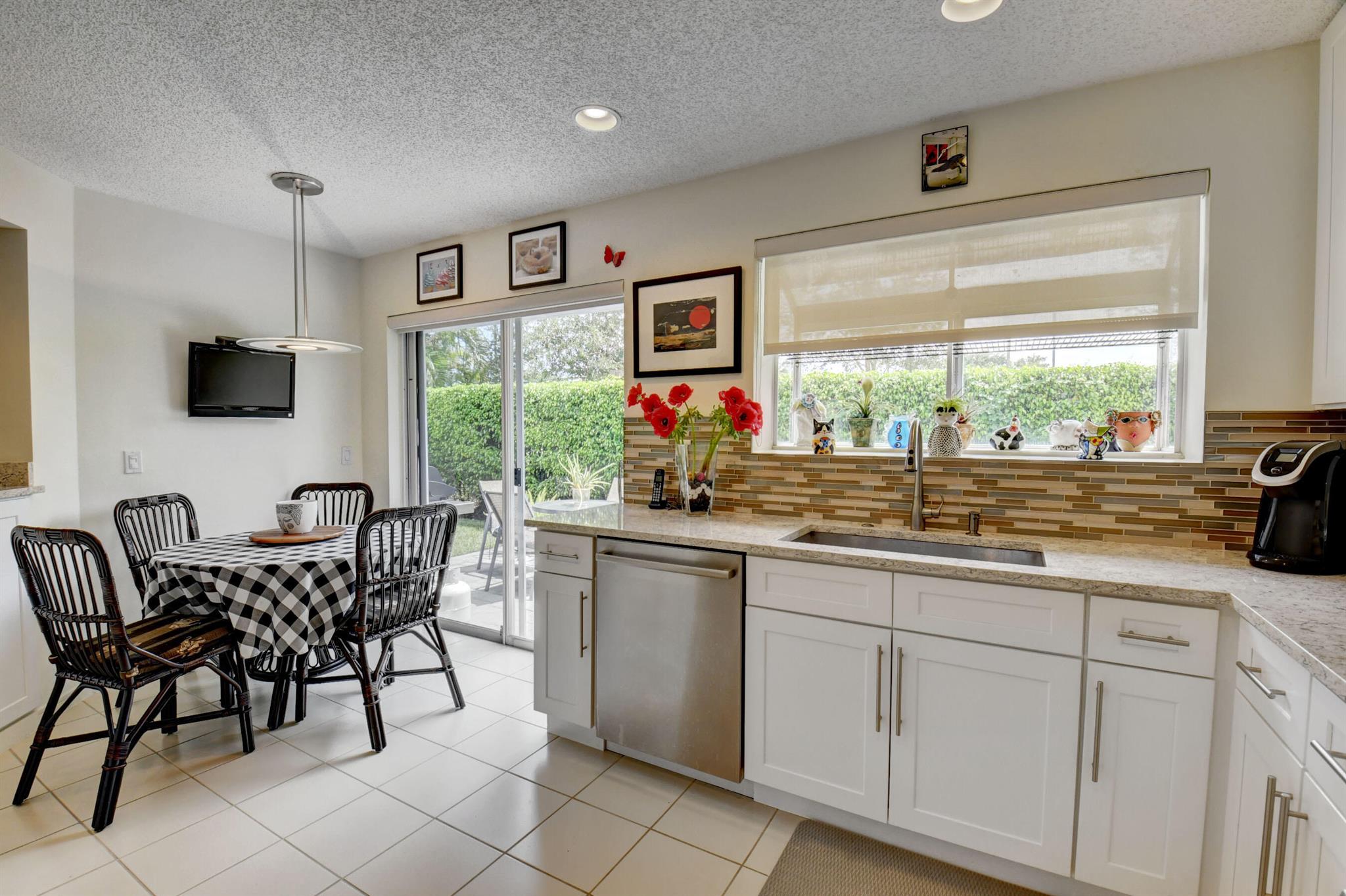 2232 NW 52nd Street
