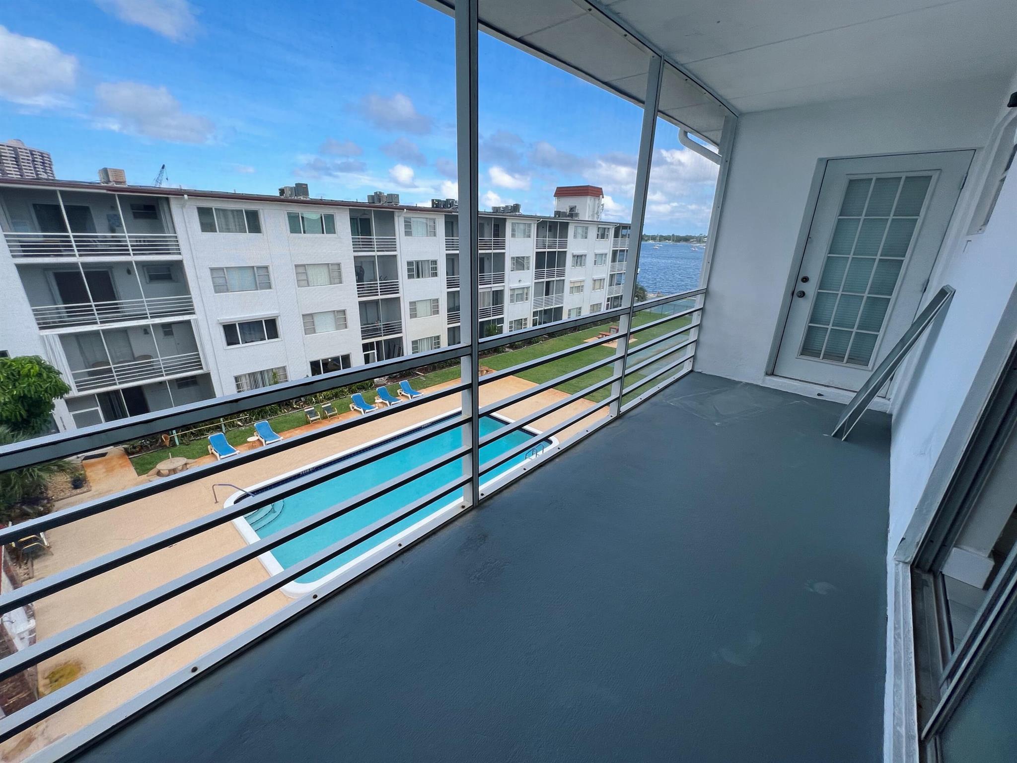 4500 N Flagler Drive Drive Unit: C19
