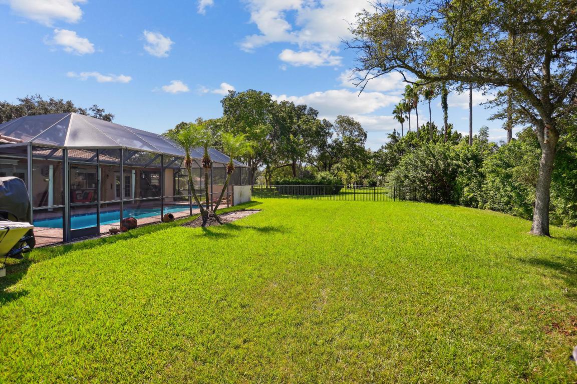 660 NW 101 Ter Terrace