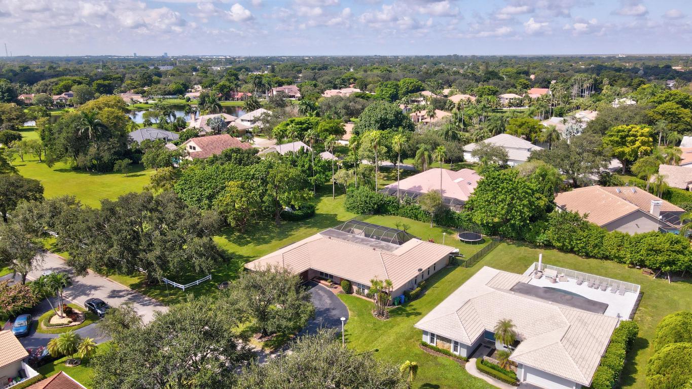 660 NW 101 Ter Terrace