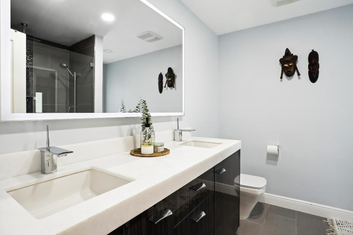 660 NW 101 Ter Terrace