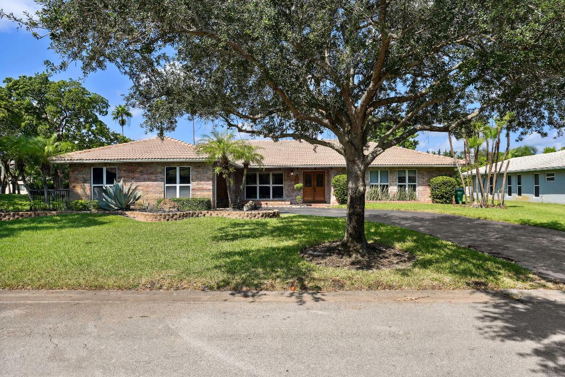 660 NW 101 Ter Terrace