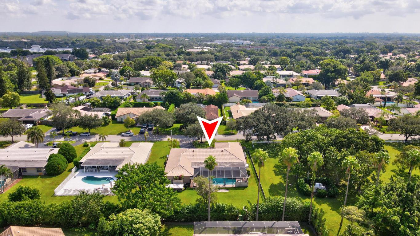 660 NW 101 Ter Terrace