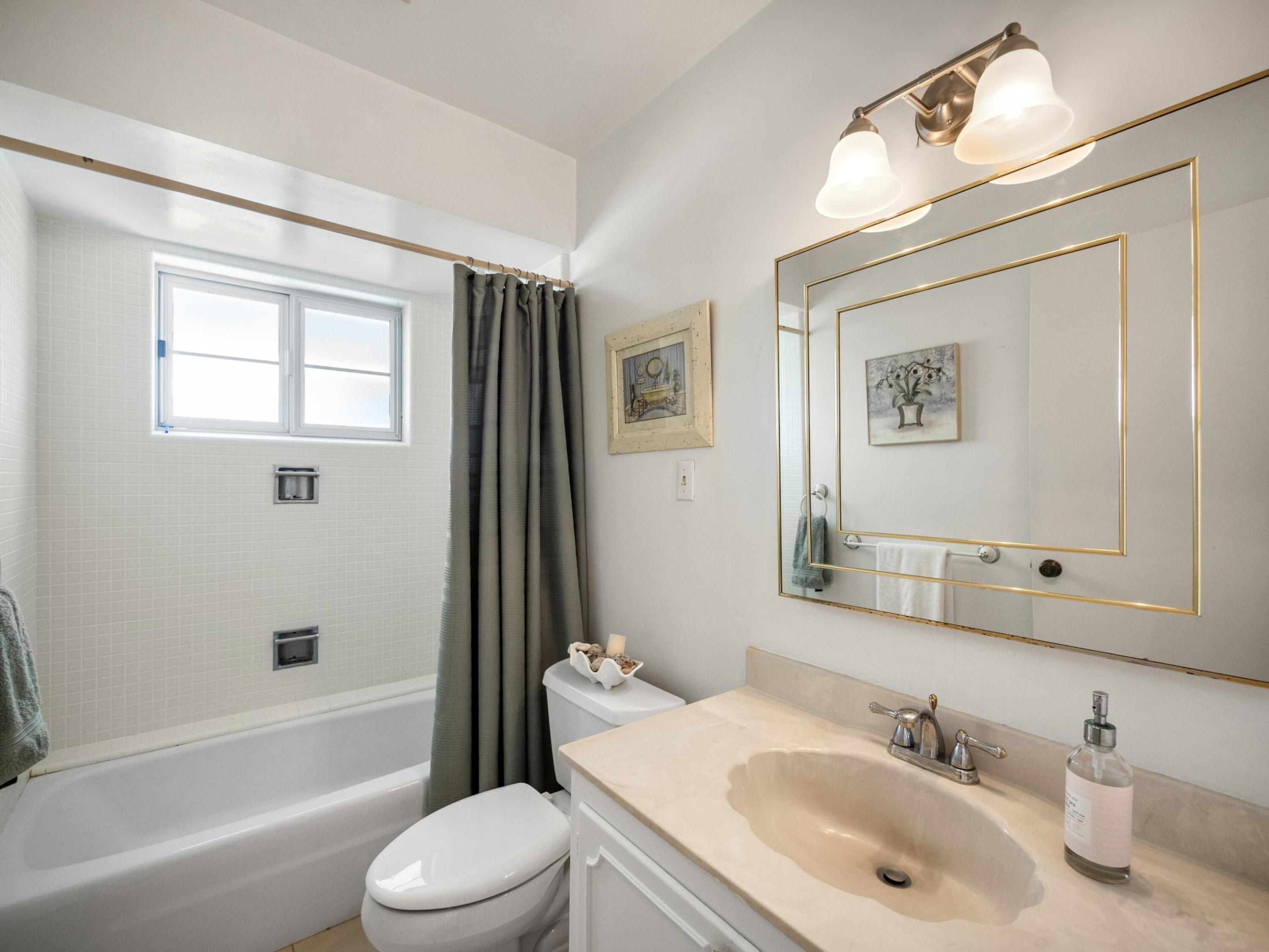 119 Driftwood Circle, Atlantis