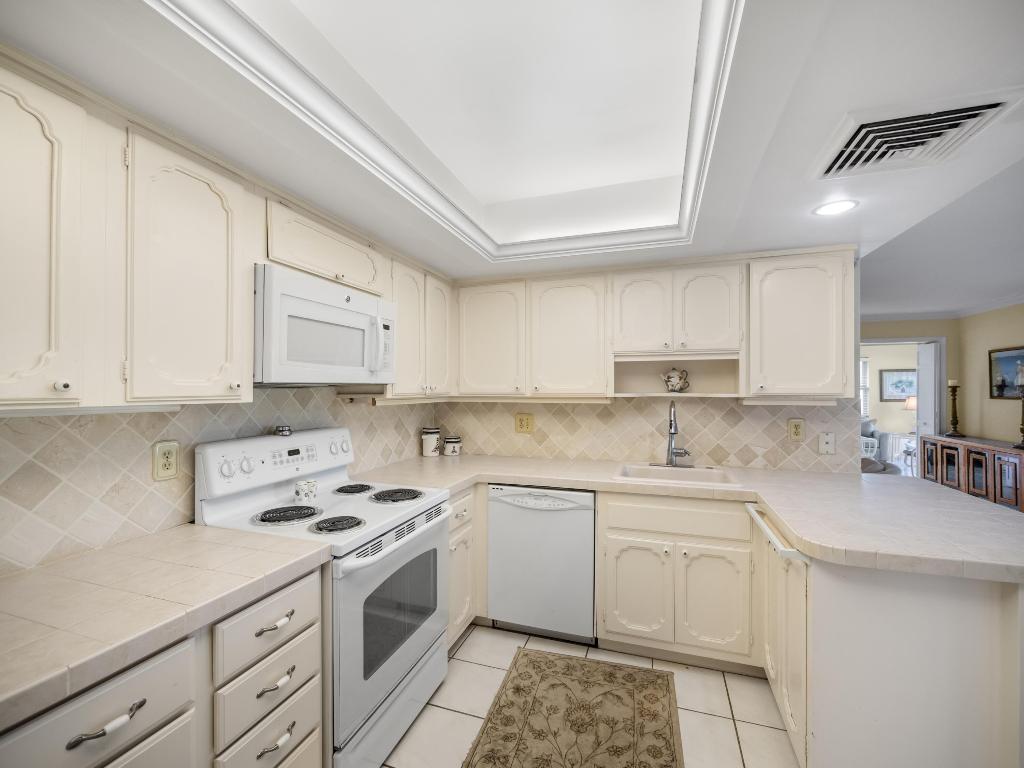 119 Driftwood Circle, Atlantis