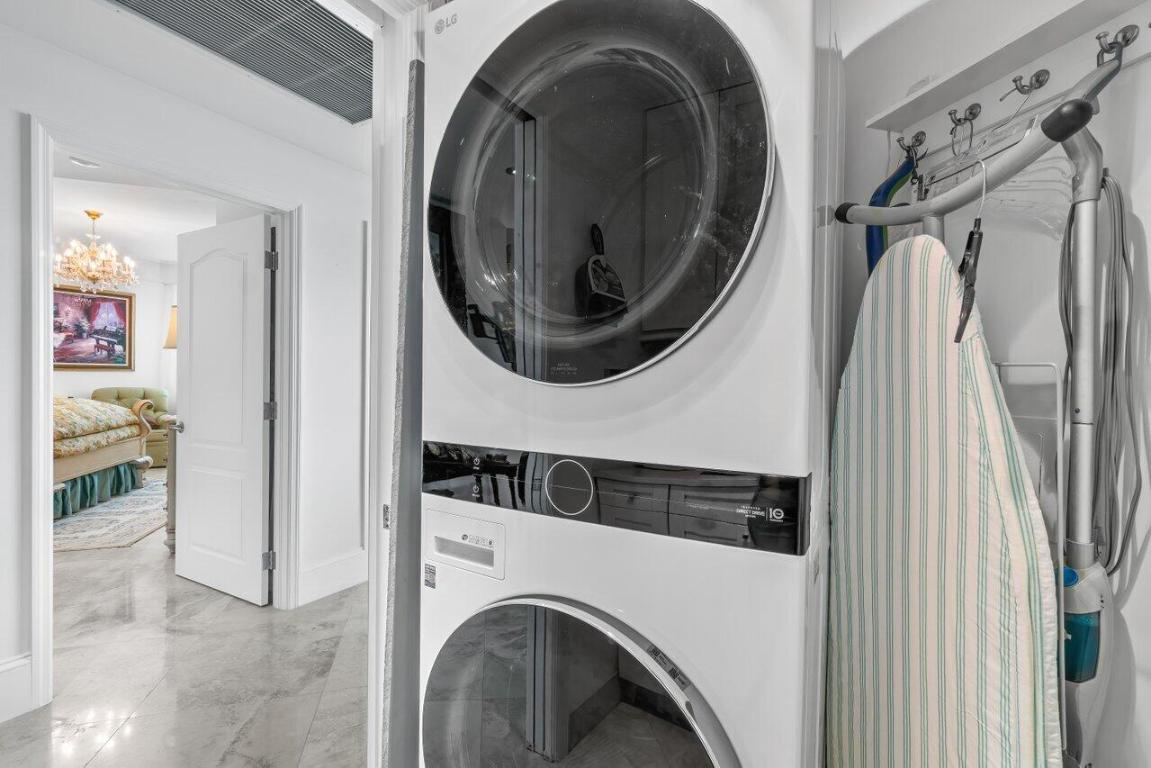 500 SE Mizner Boulevard A705, Boca Raton Unit: A705