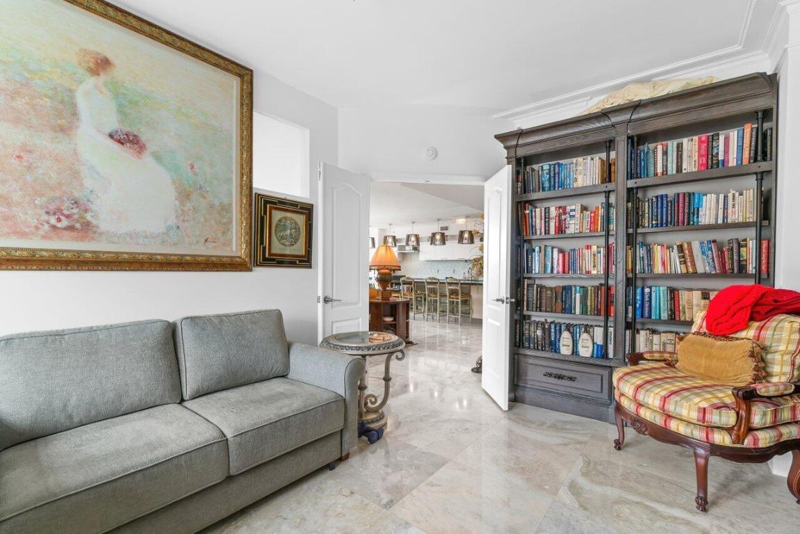 500 SE Mizner Boulevard A705, Boca Raton Unit: A705