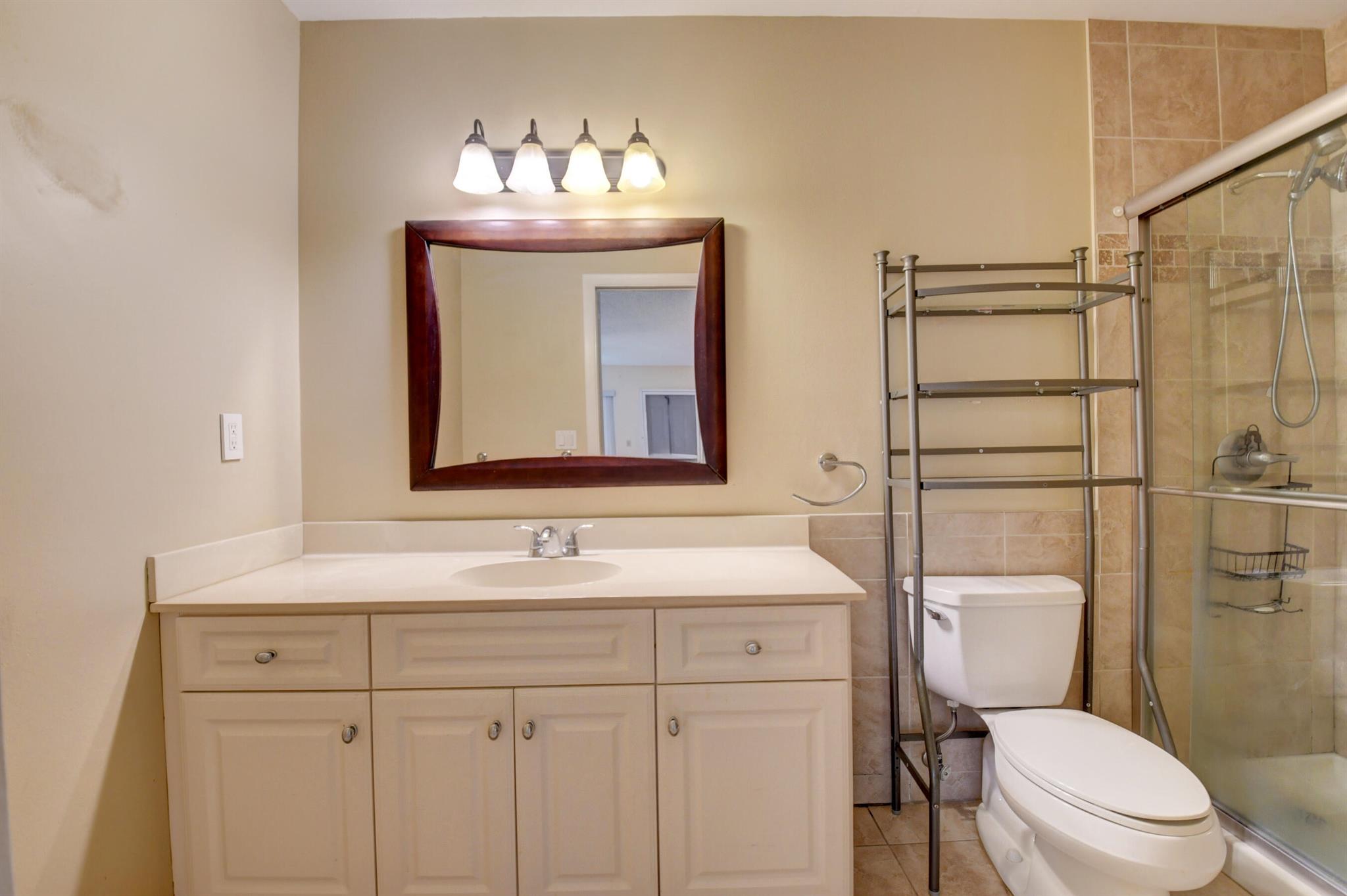 5126 Lakefront Boulevard Unit: C