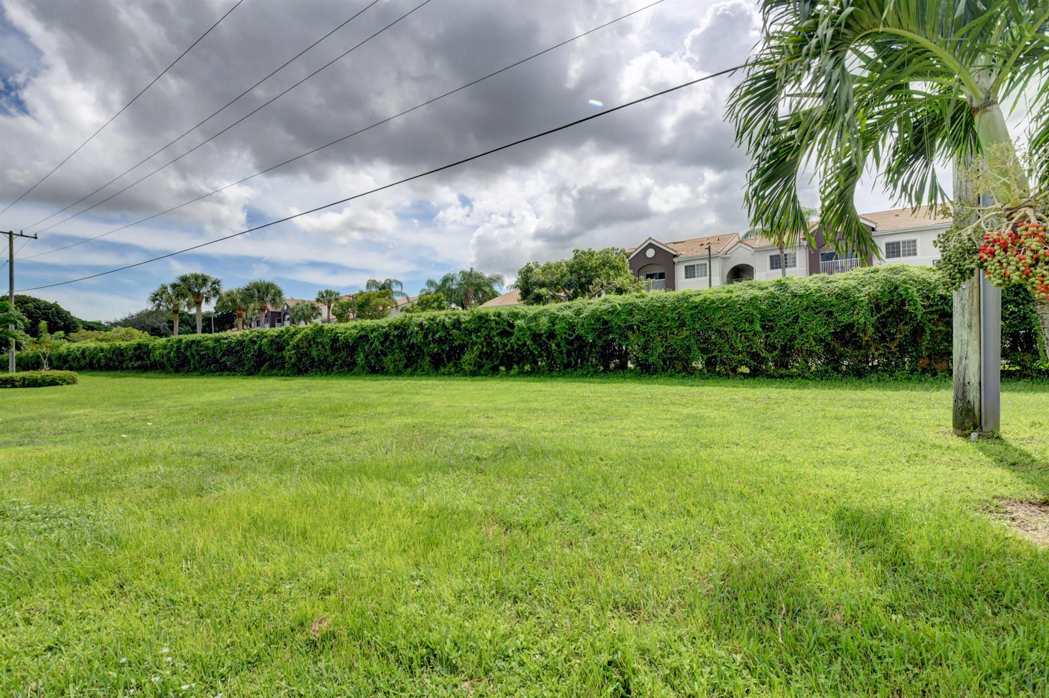 5126 Lakefront Boulevard Unit: C
