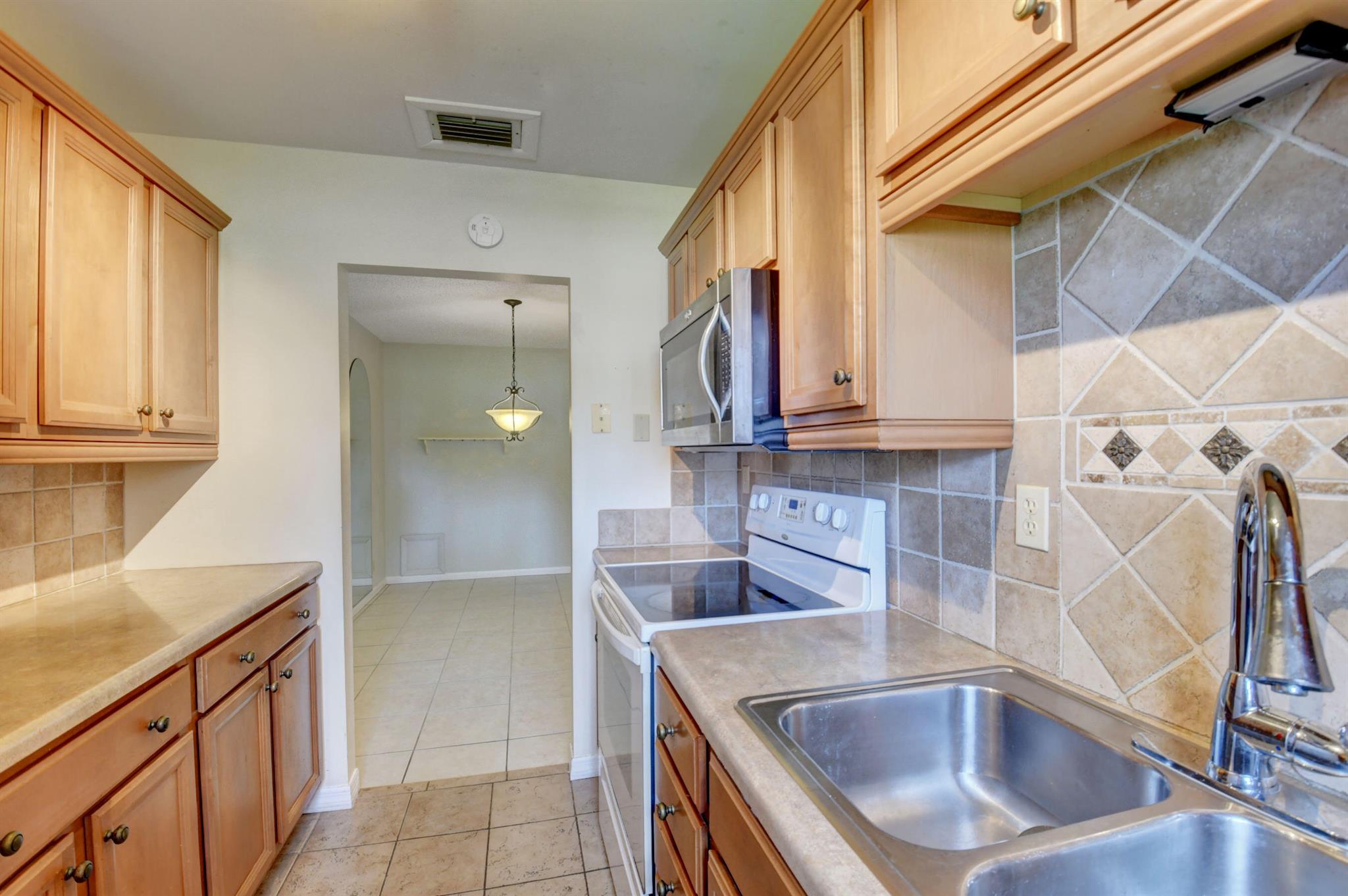 5126 Lakefront Boulevard Unit: C