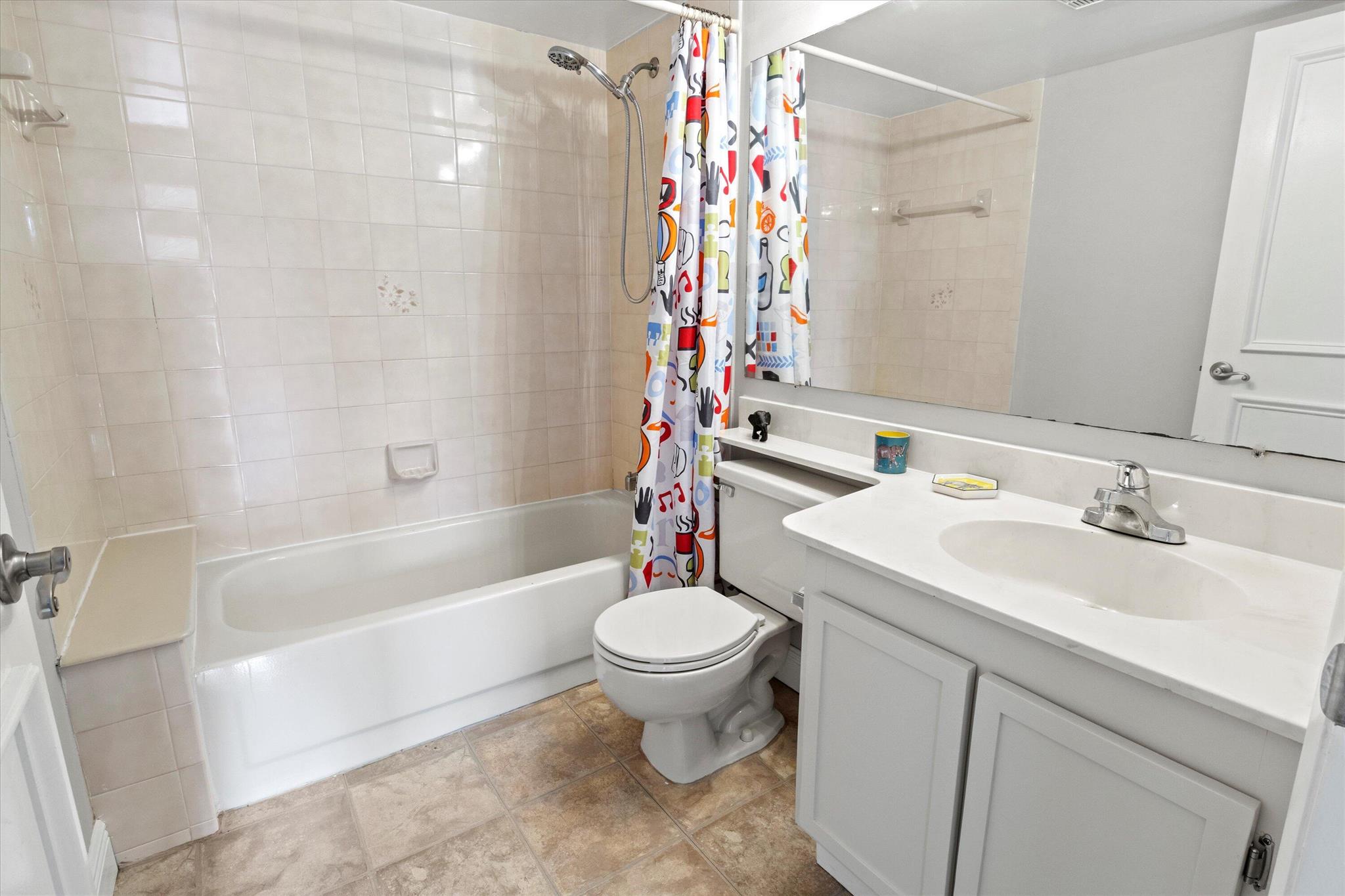 13830 Oneida Drive Unit: B2