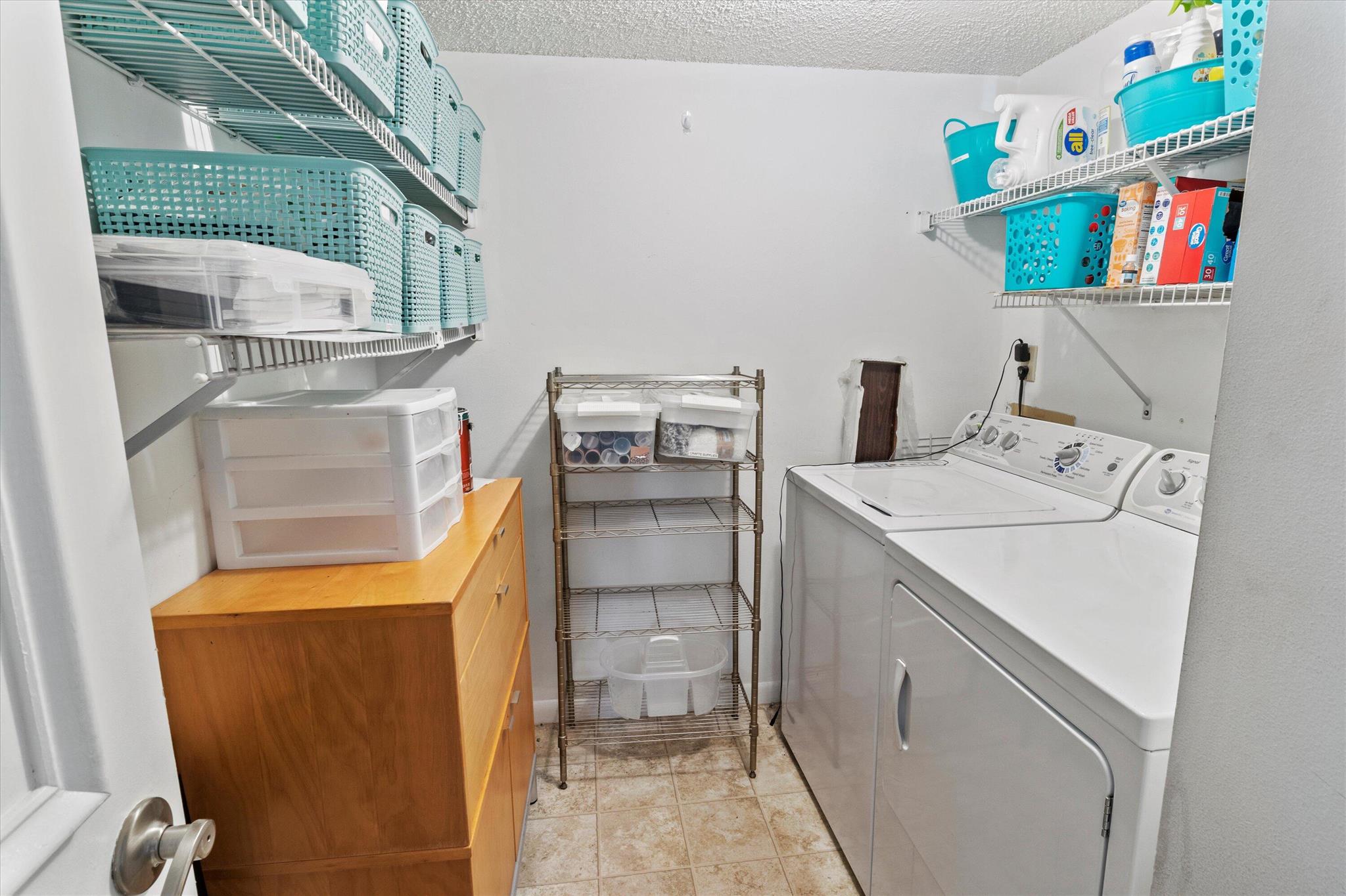 13830 Oneida Drive Unit: B2