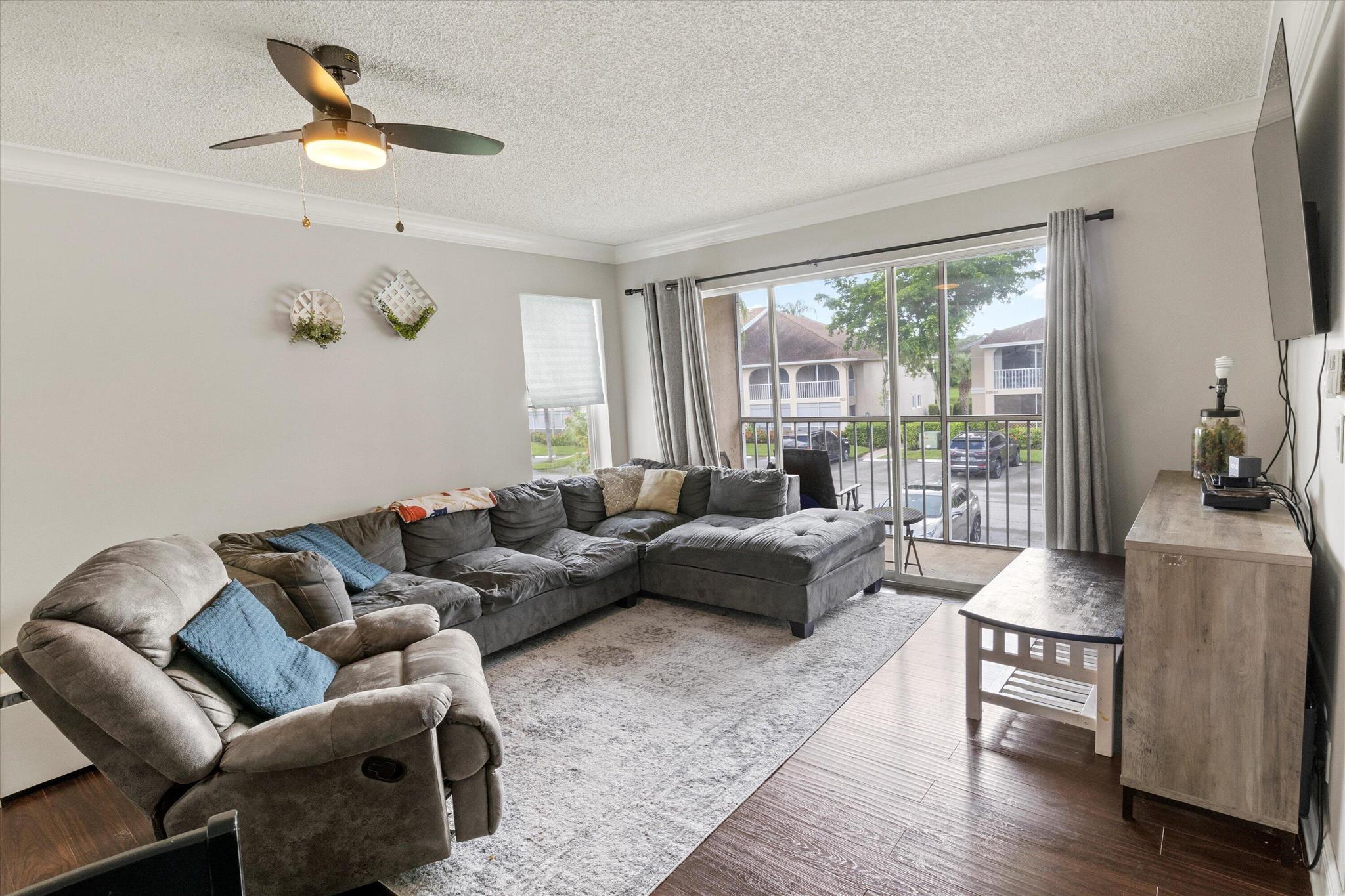 13830 Oneida Drive Unit: B2