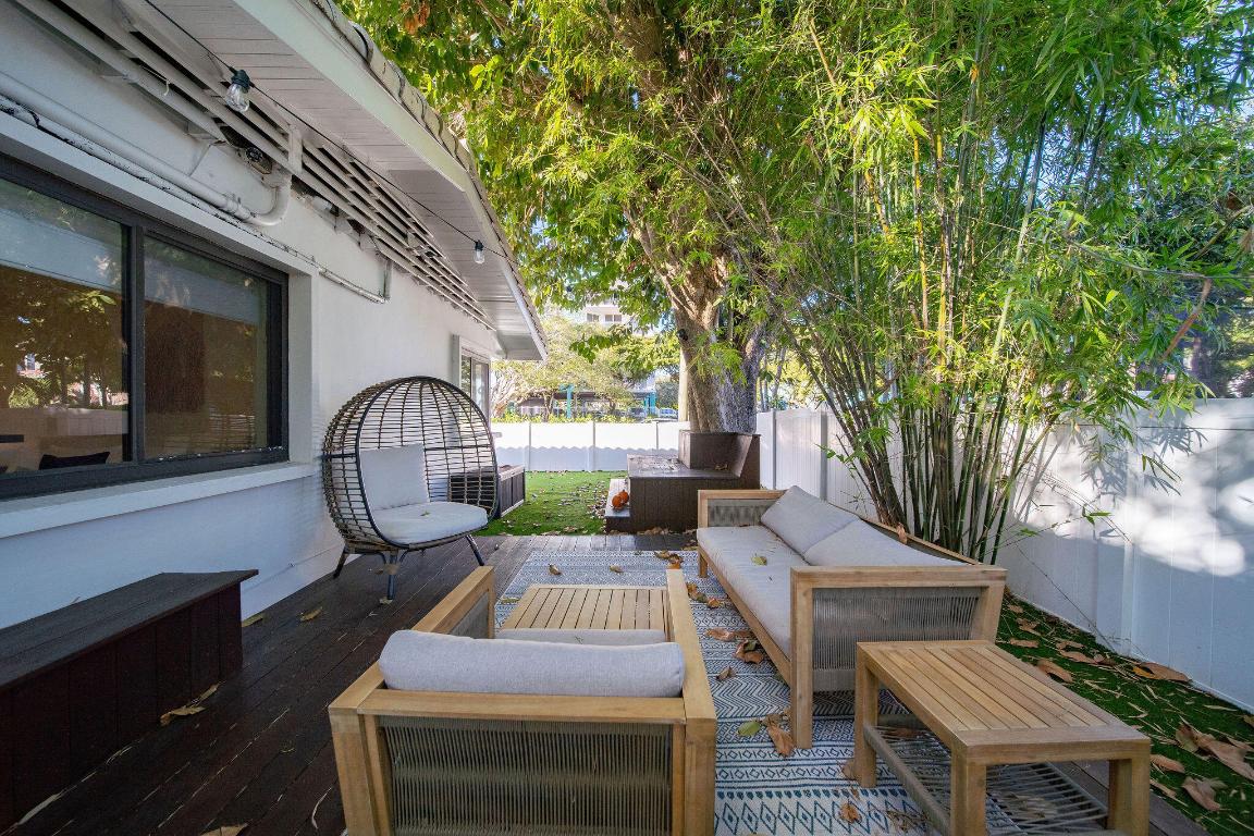 1540 N Treasure Drive