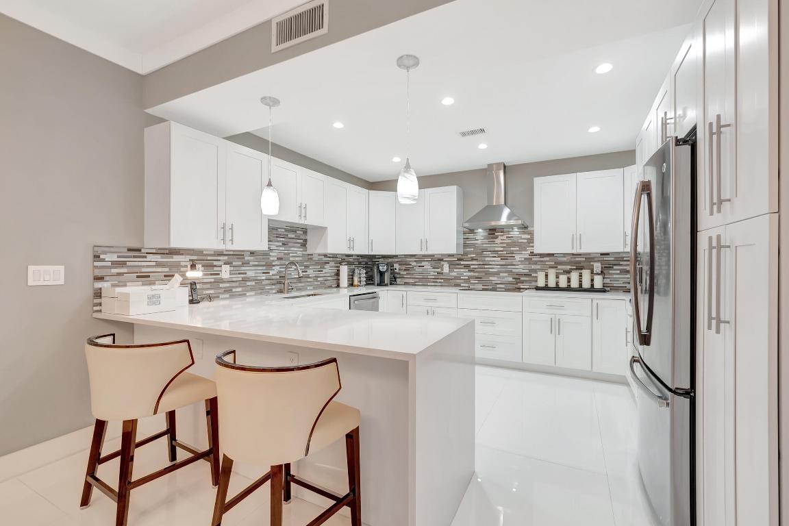 5136 Lake Catalina Drive Unit: C