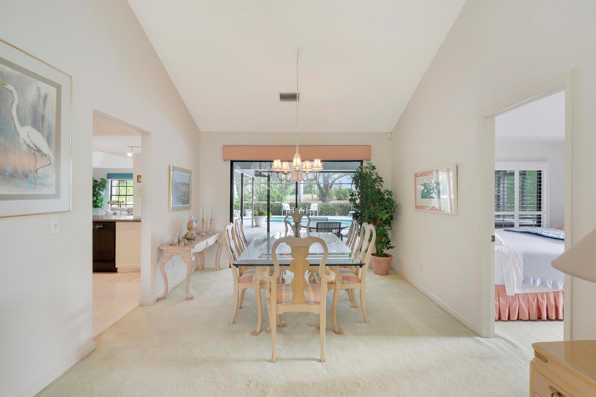 196 SE Turtle Creek Drive