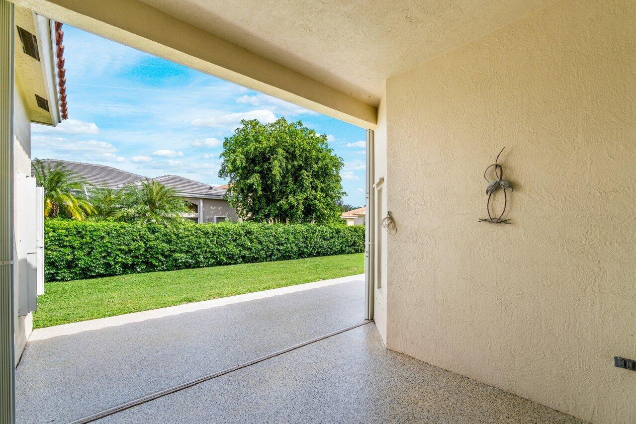 5811 La Gorce Circle