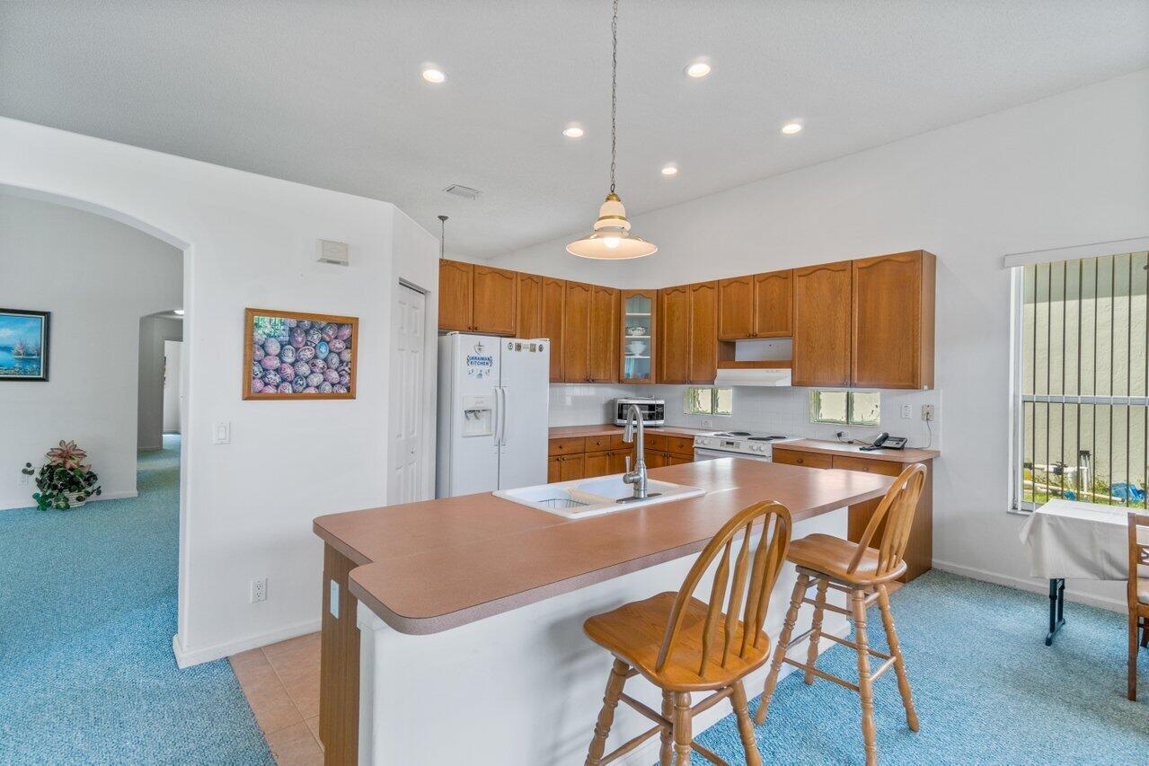 5811 La Gorce Circle