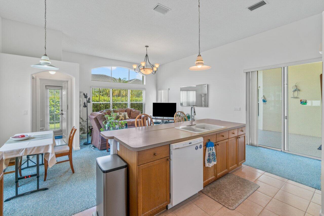 5811 La Gorce Circle