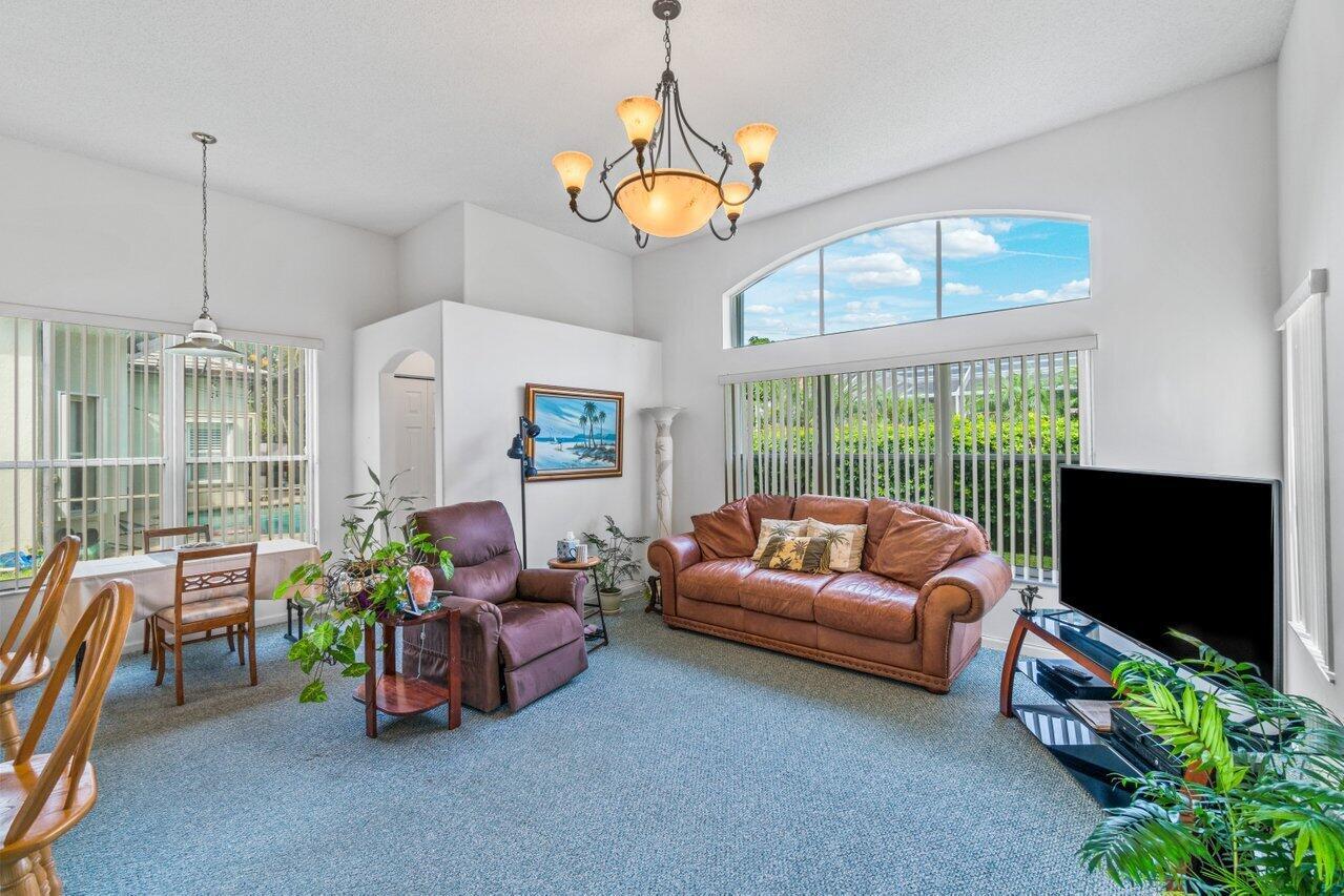 5811 La Gorce Circle