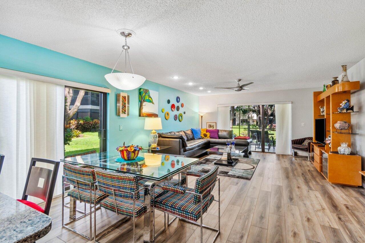 52 Stratford Lane Unit: A