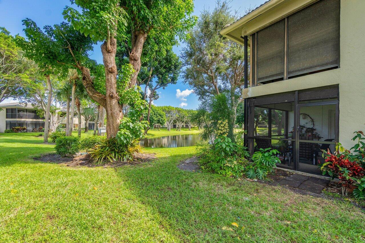 52 Stratford Lane Unit: A