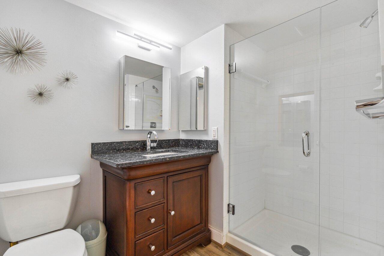52 Stratford Lane Unit: A