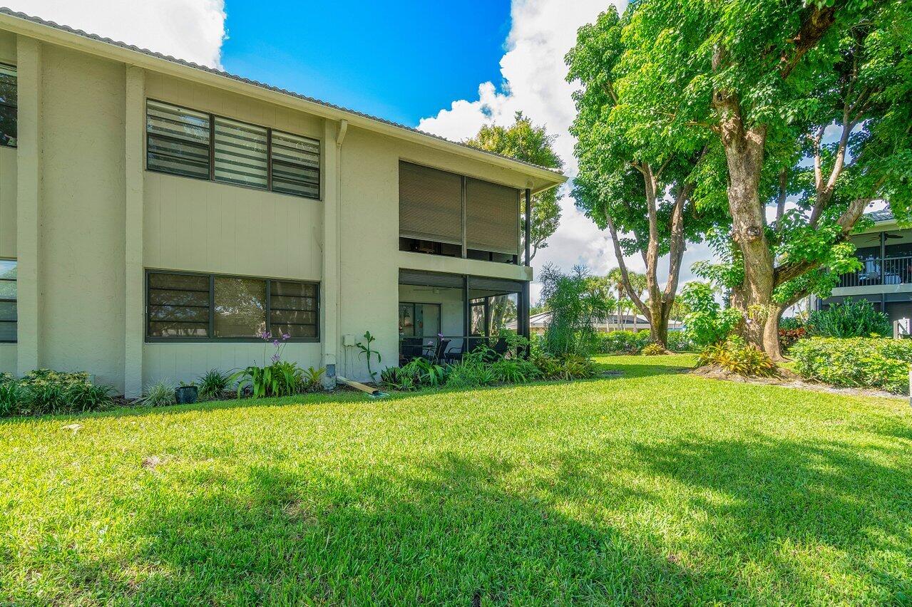 52 Stratford Lane Unit: A