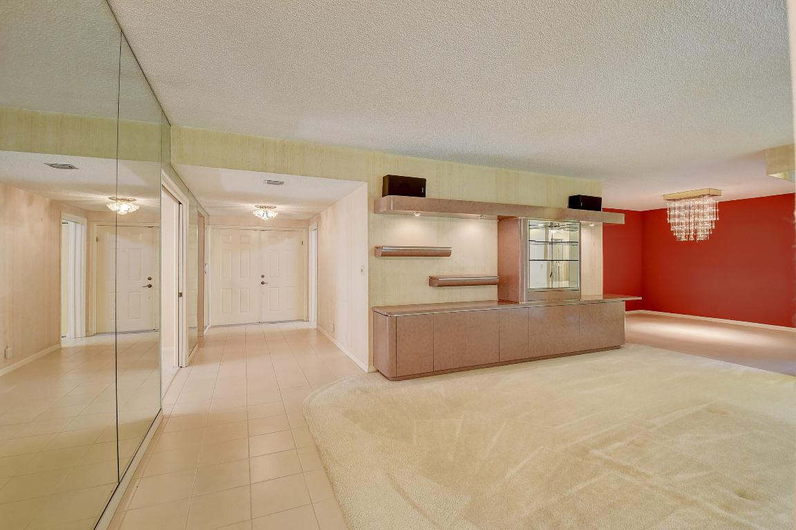 7593 Cinebar Drive, Boca Raton