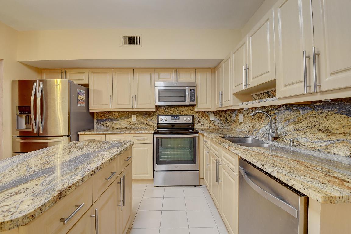 7593 Cinebar Drive, Boca Raton