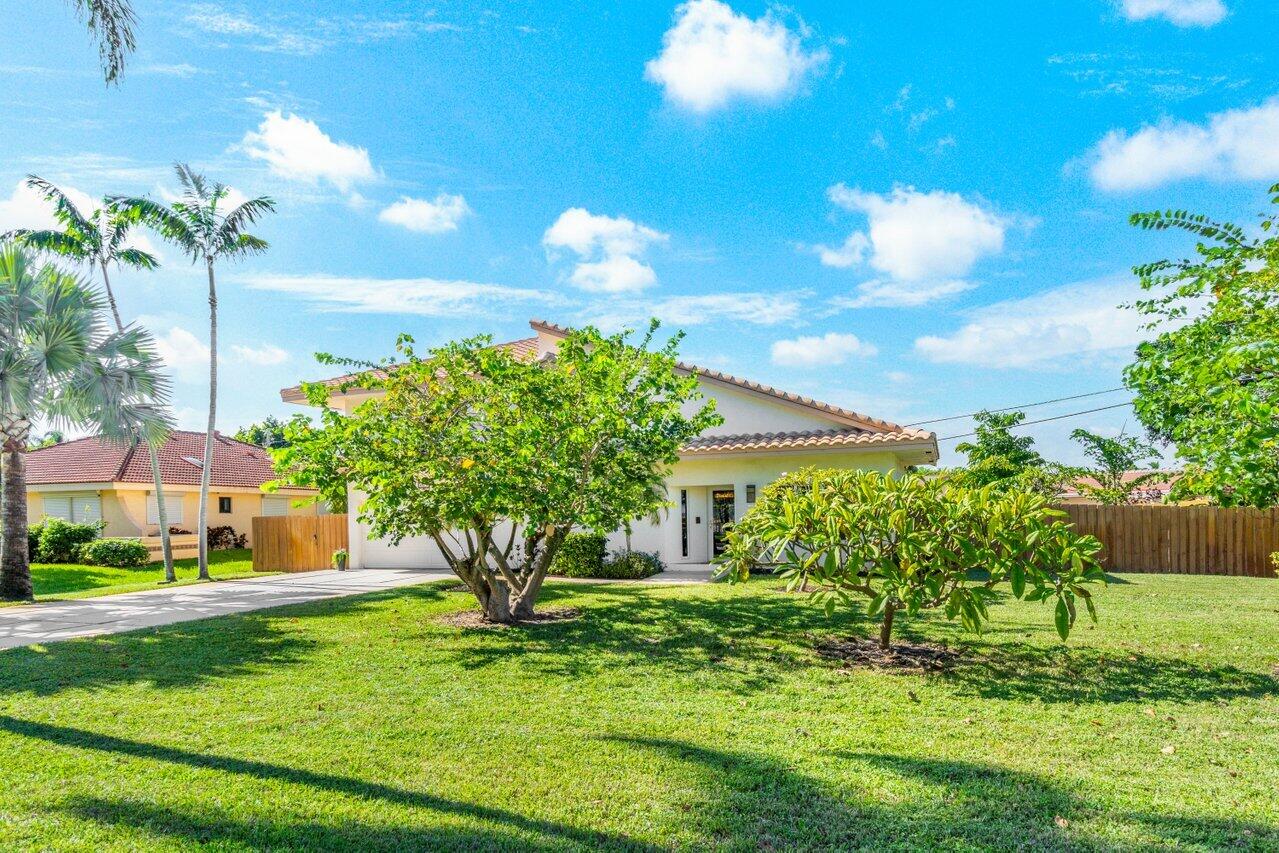4517 NW 5th Avenue