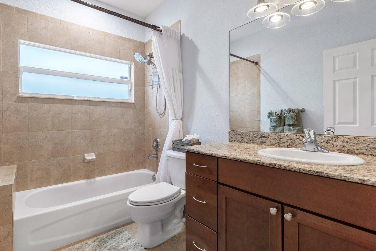 215 Gulfstream Boulevard