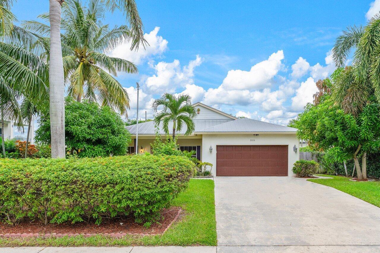 215 Gulfstream Boulevard