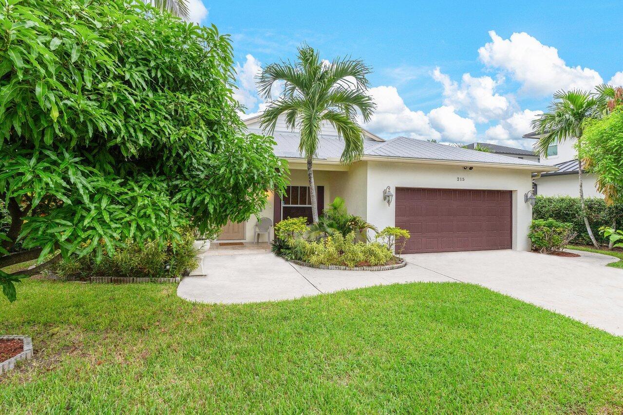 215 Gulfstream Boulevard