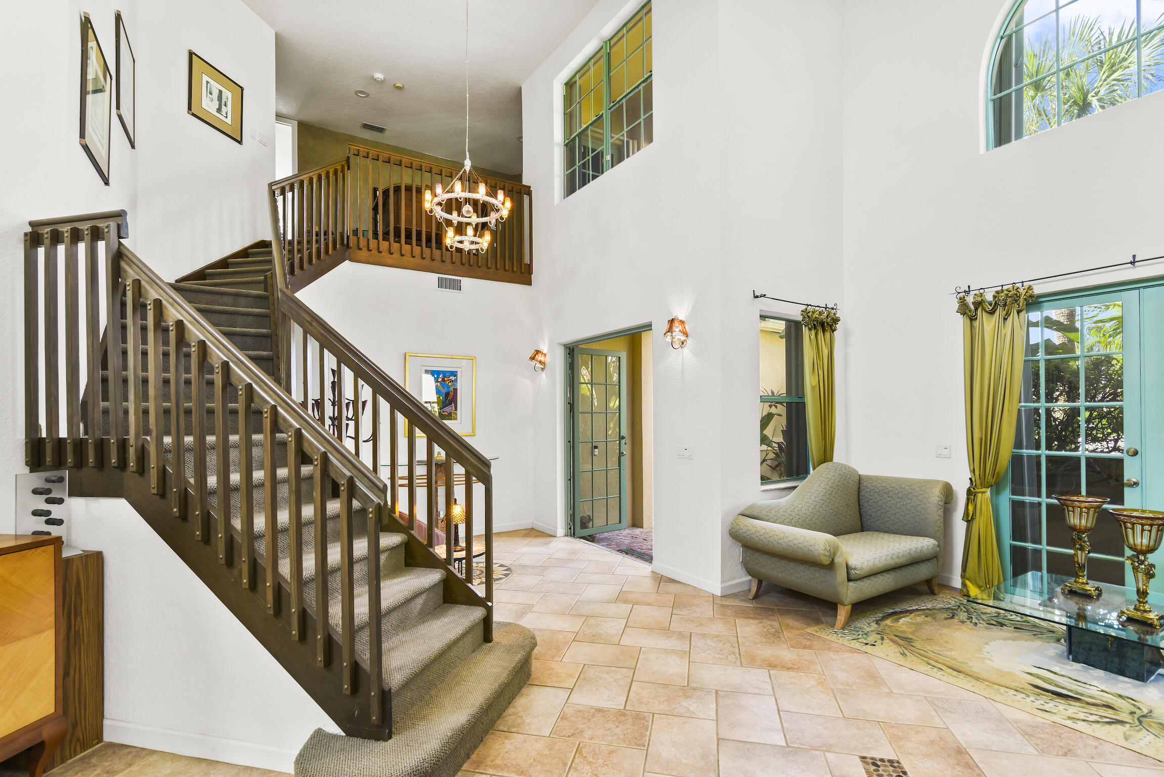 310 SW 16th Street