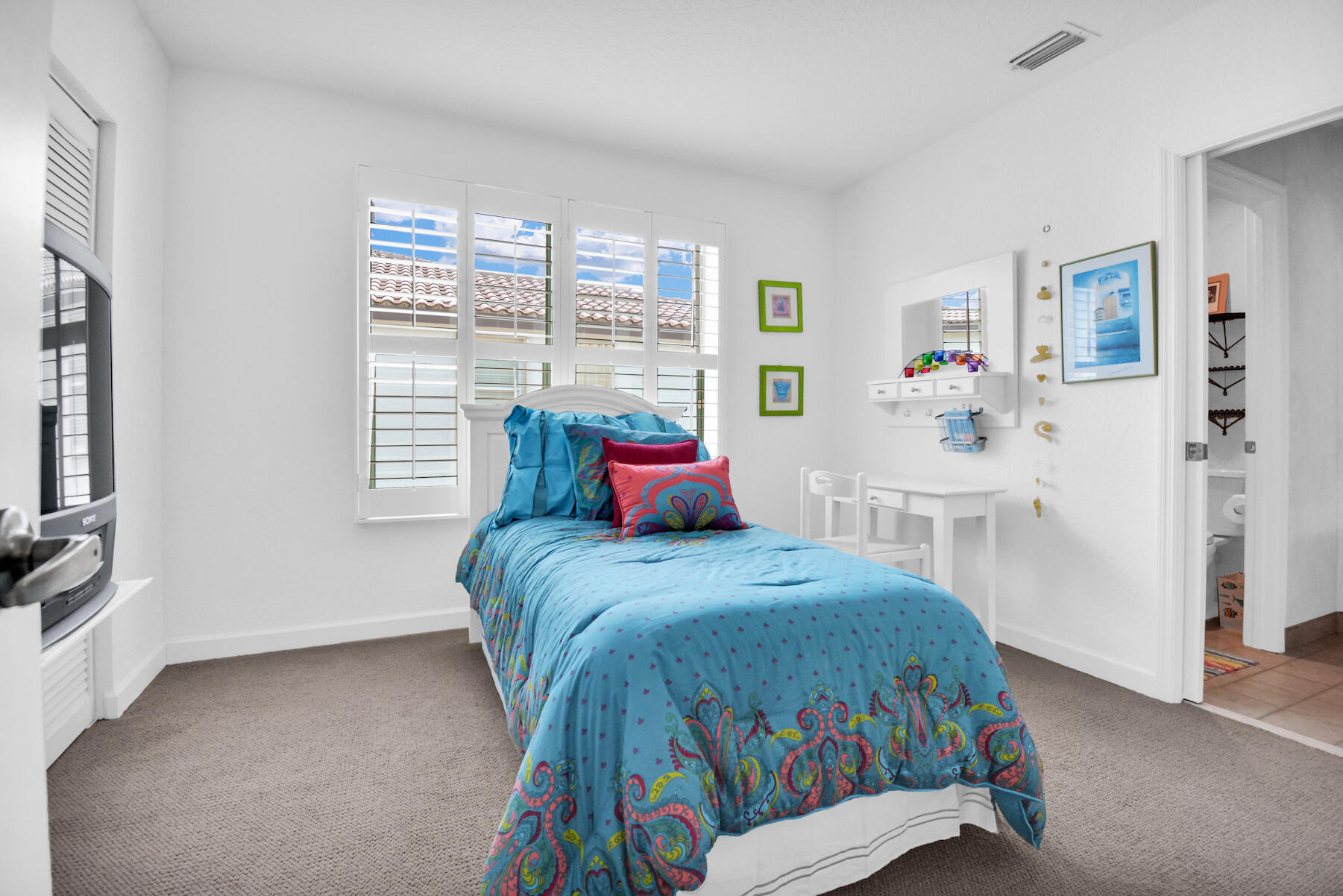 310 SW 16th Street