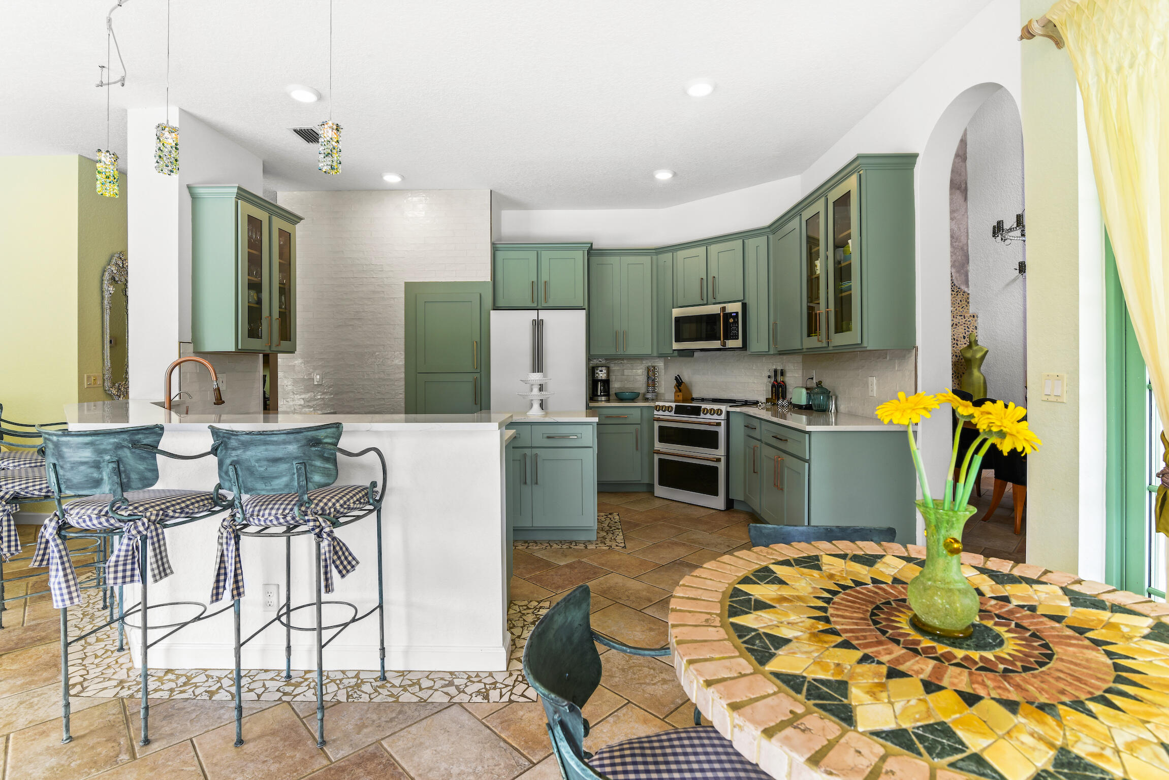 310 SW 16th Street