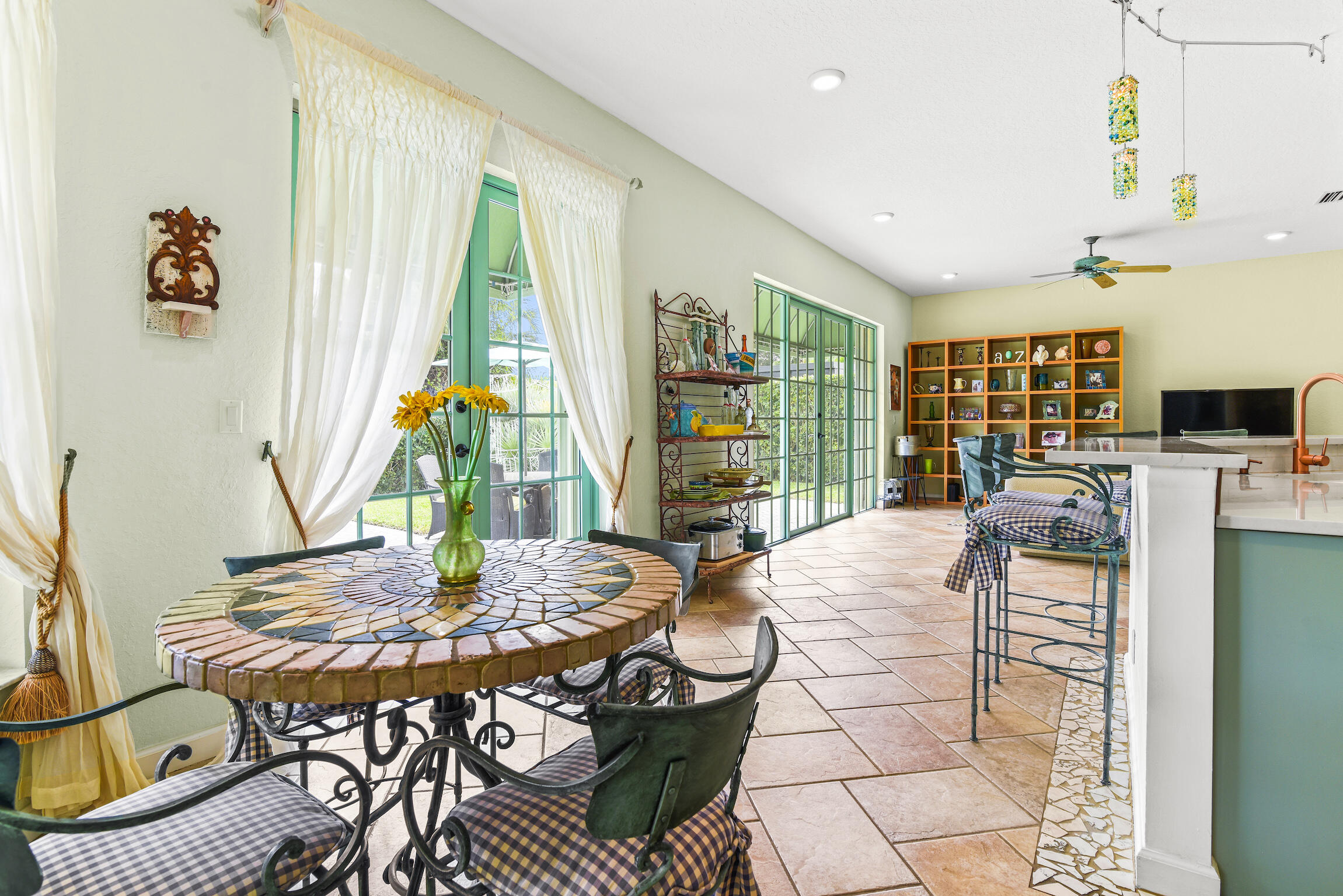 310 SW 16th Street