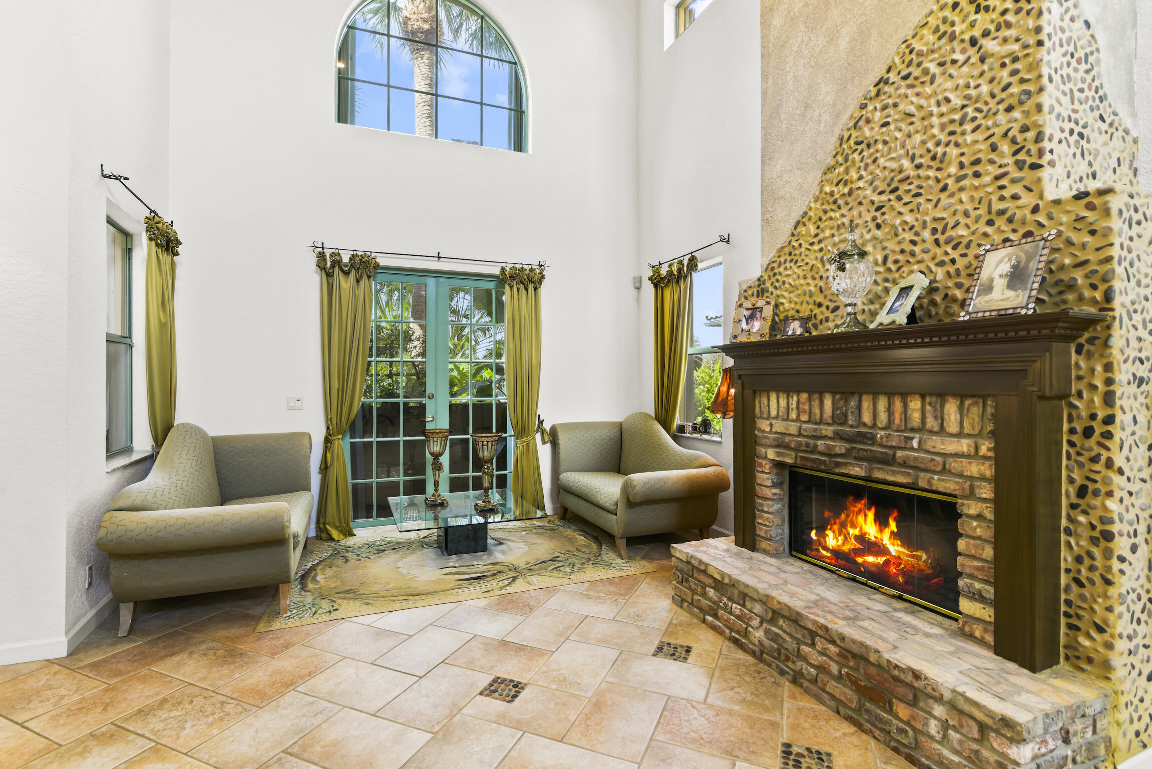 310 SW 16th Street