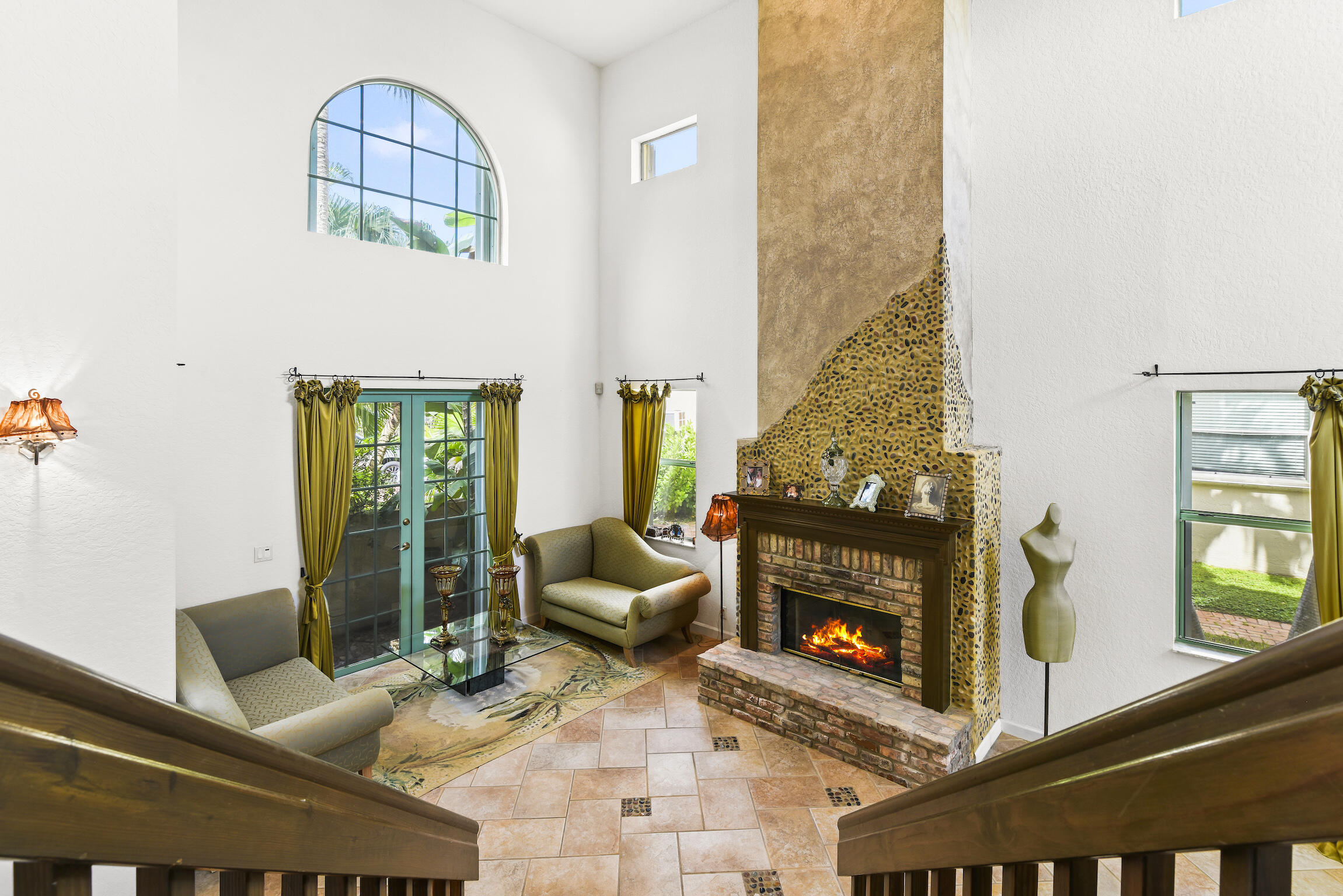 310 SW 16th Street