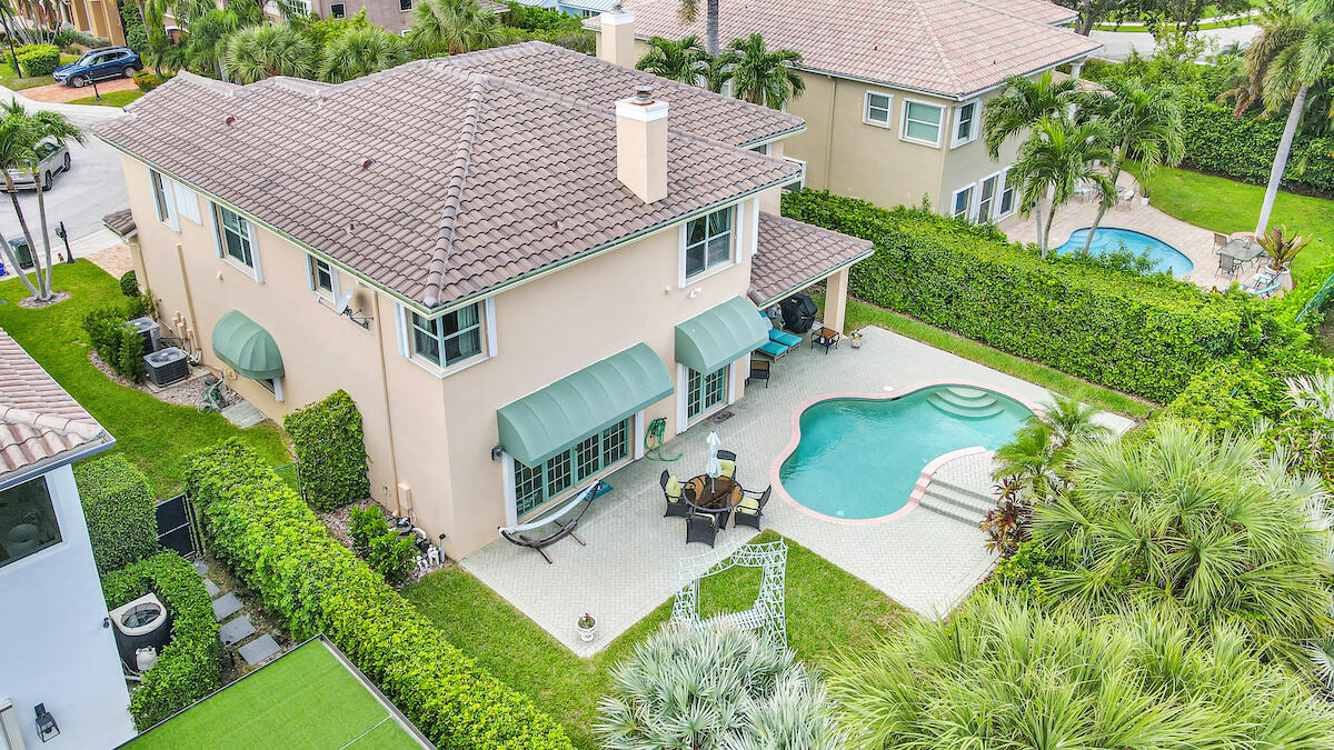 310 SW 16th Street