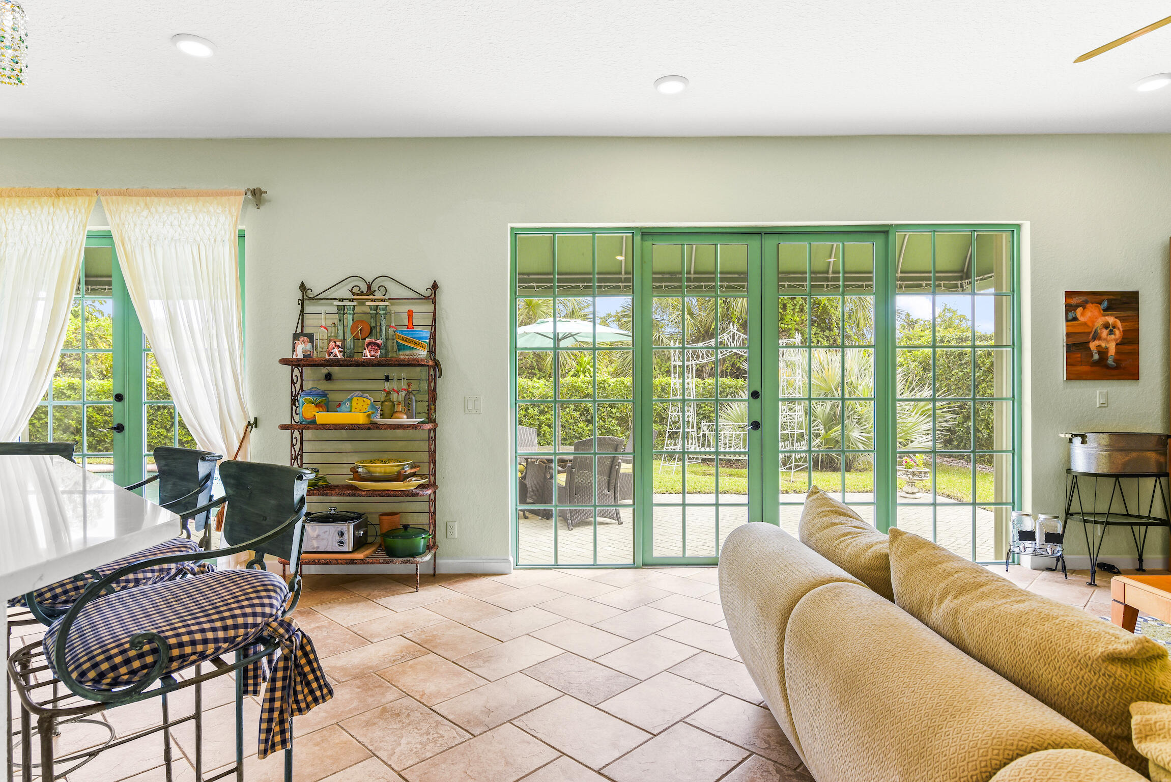 310 SW 16th Street