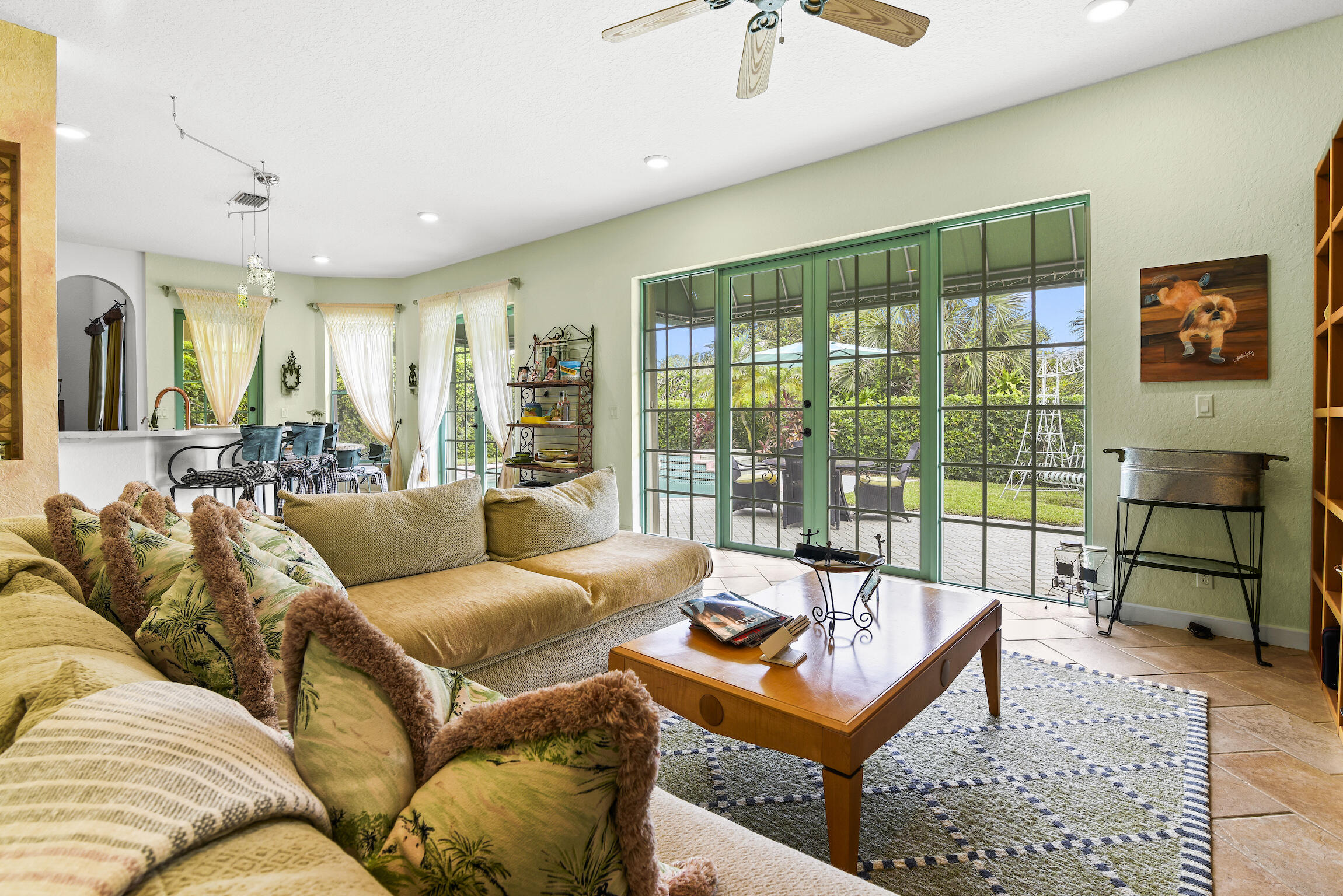 310 SW 16th Street