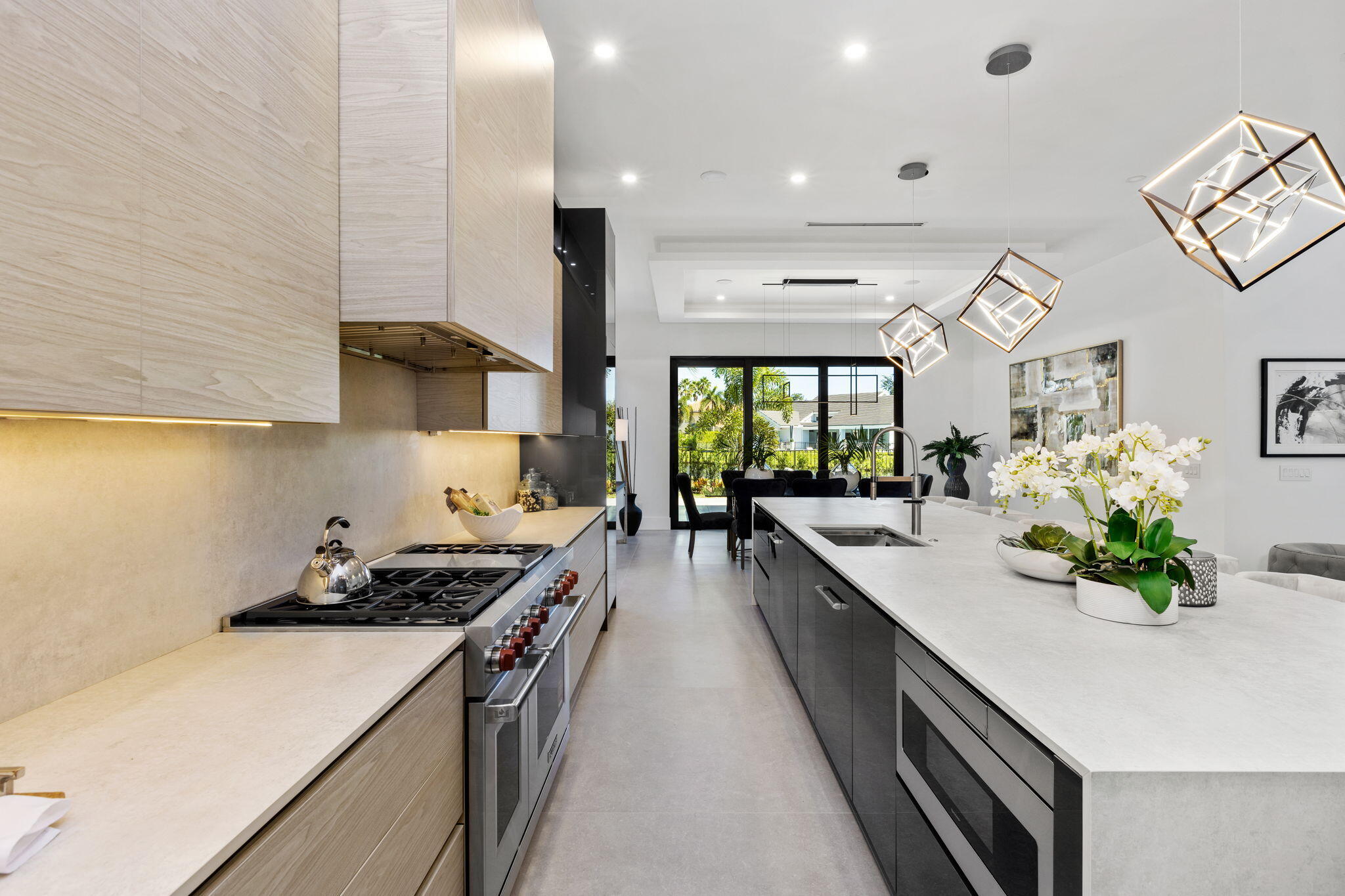 5756 Paddington Way