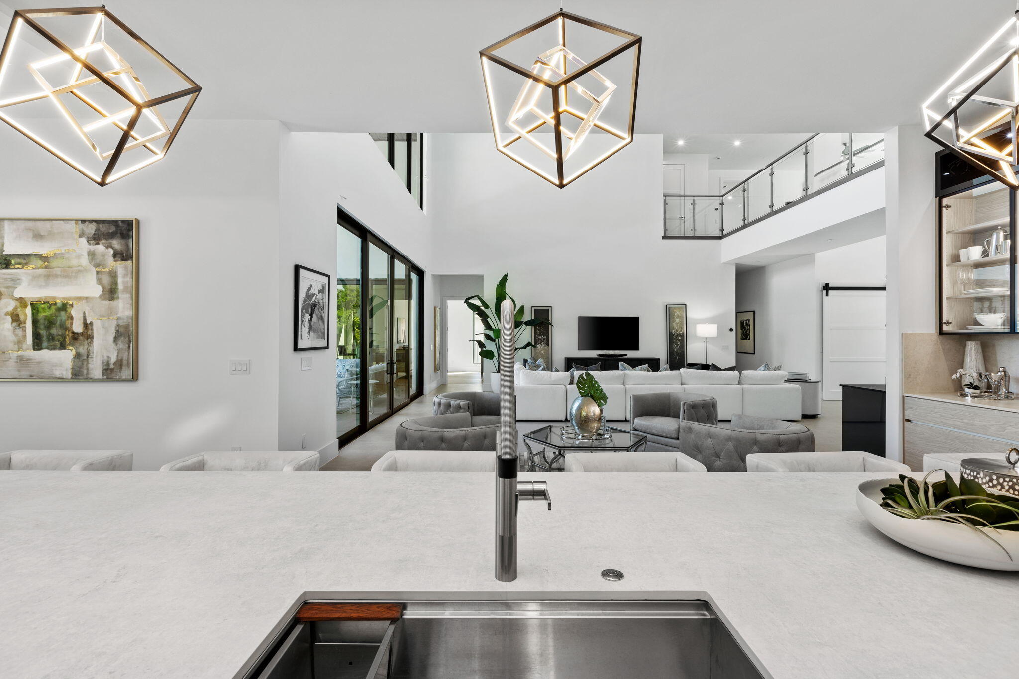 5756 Paddington Way