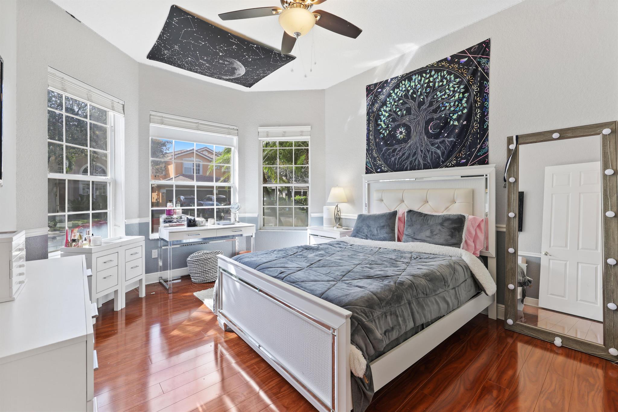 15798 Menton Bay Court