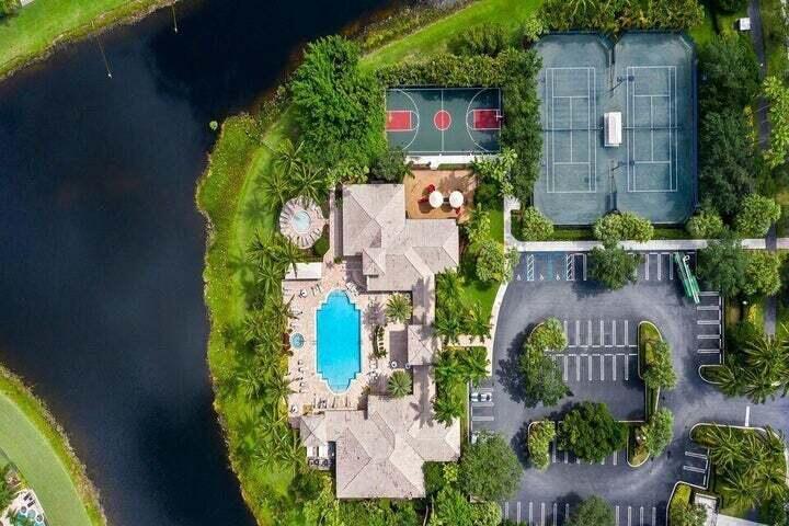 15798 Menton Bay Court